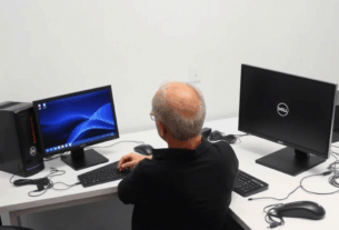 HP Envy vs. Dell Inspiron Desktops: A Calm Comparison
